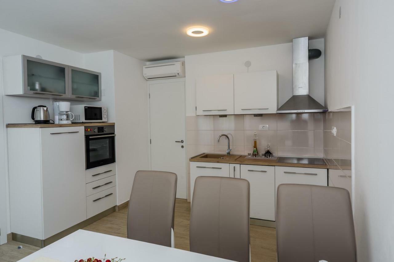 Apartment Bambi Split Bagian luar foto
