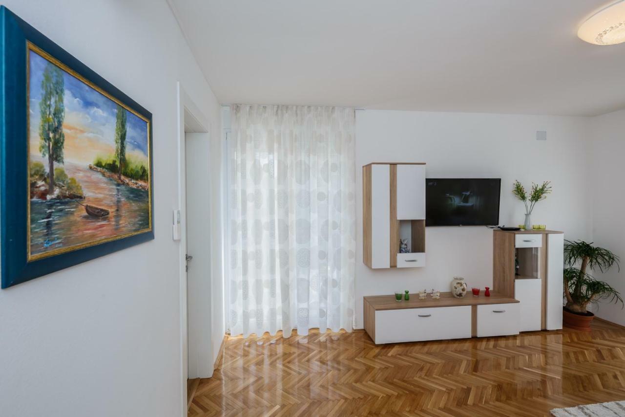 Apartment Bambi Split Bagian luar foto